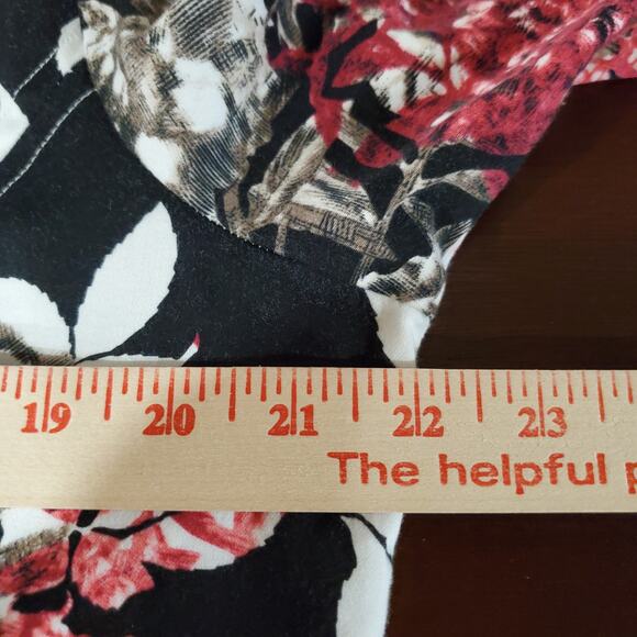 Chicos Womens Floral 3/4 Sleeve Zip Jacket Size 2 US L 12 Lightweight Pockets - Picture 9 of 11